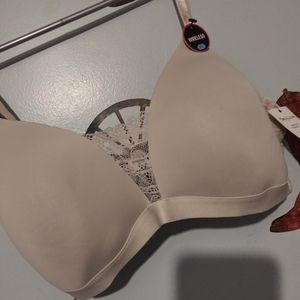 Nwt 2 yandy bras